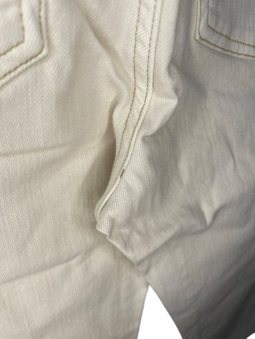 Veronica Beard Cameron Mid Rise Bootcut Jeans Ecru Wmn's Size 28 MSRP$298 DEFECT - Picture 10 of 11